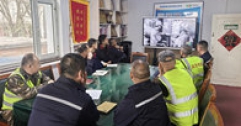 【市城市燃熱集團(tuán)富泰熱力】安裝分公司組織觀(guān)看施工安全警示教育片