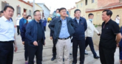 【富泰熱力】市長張佰成調(diào)研公司燃煤散燒治理工作